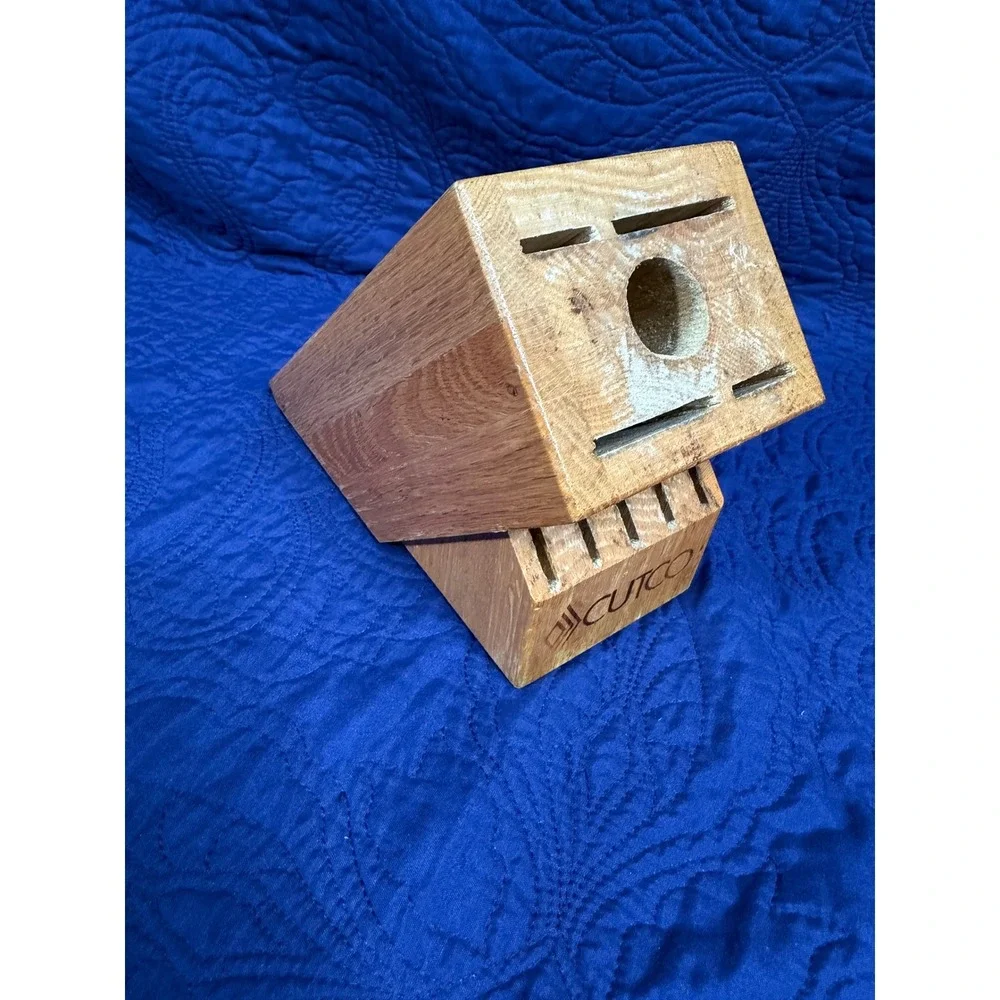 Cutco Oak Wood Knife Block Kitchen Cutlery Storage Organizer Made in USA 9 slots